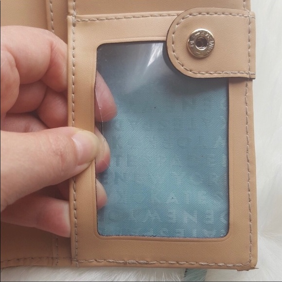 Kate Spade Mint Green Leather Fold Wallet - Picture 8 of 8